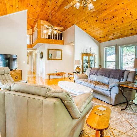 Doe Heights Chalet Batesville Buitenkant foto