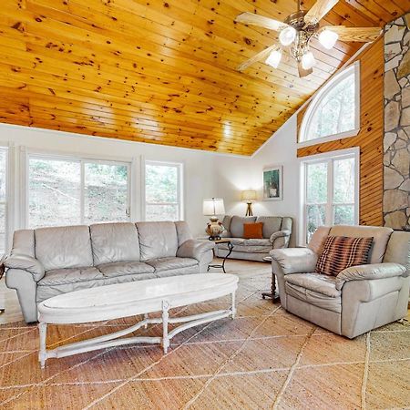 Doe Heights Chalet Batesville Buitenkant foto
