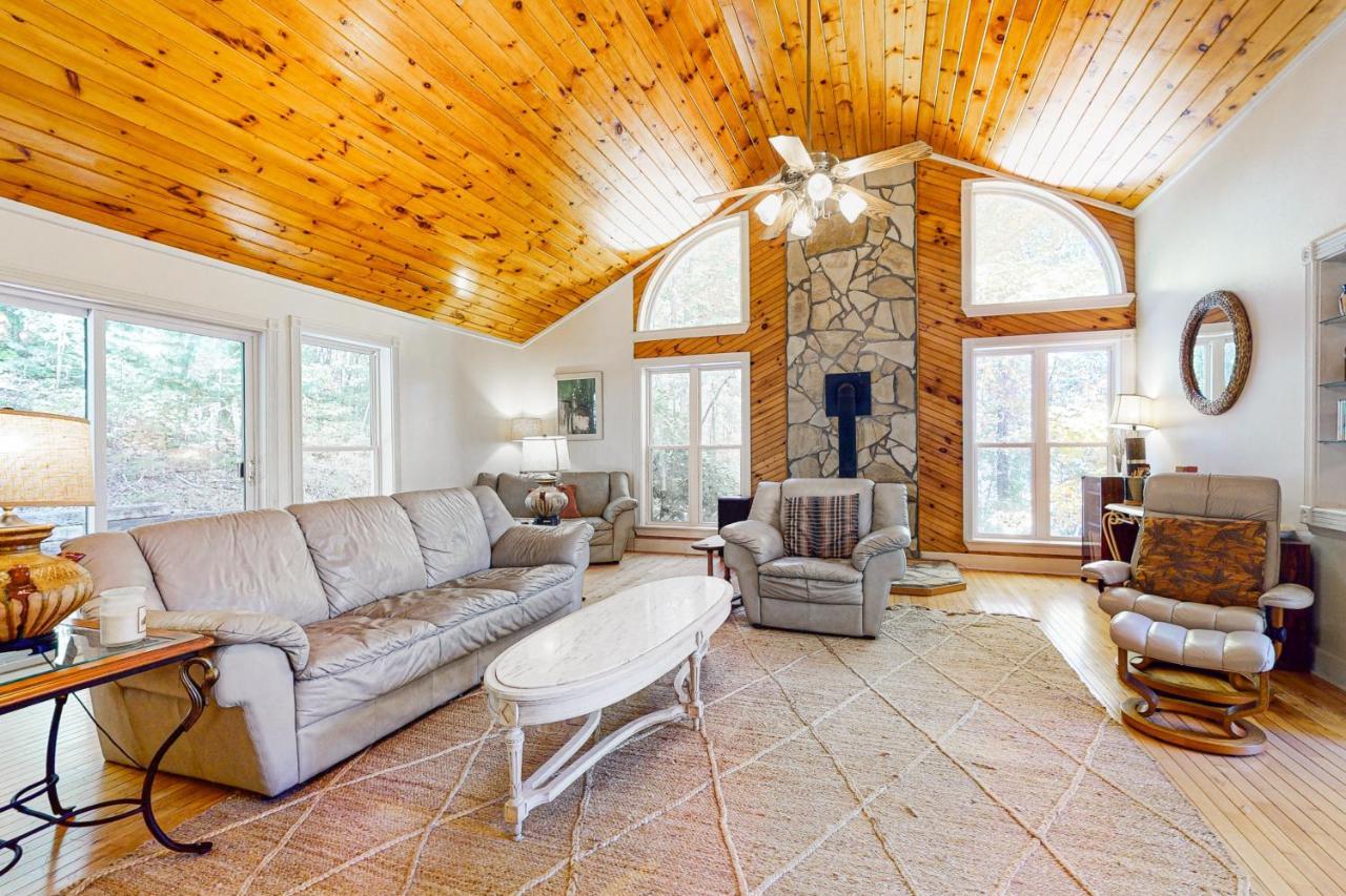 Doe Heights Chalet Batesville Buitenkant foto